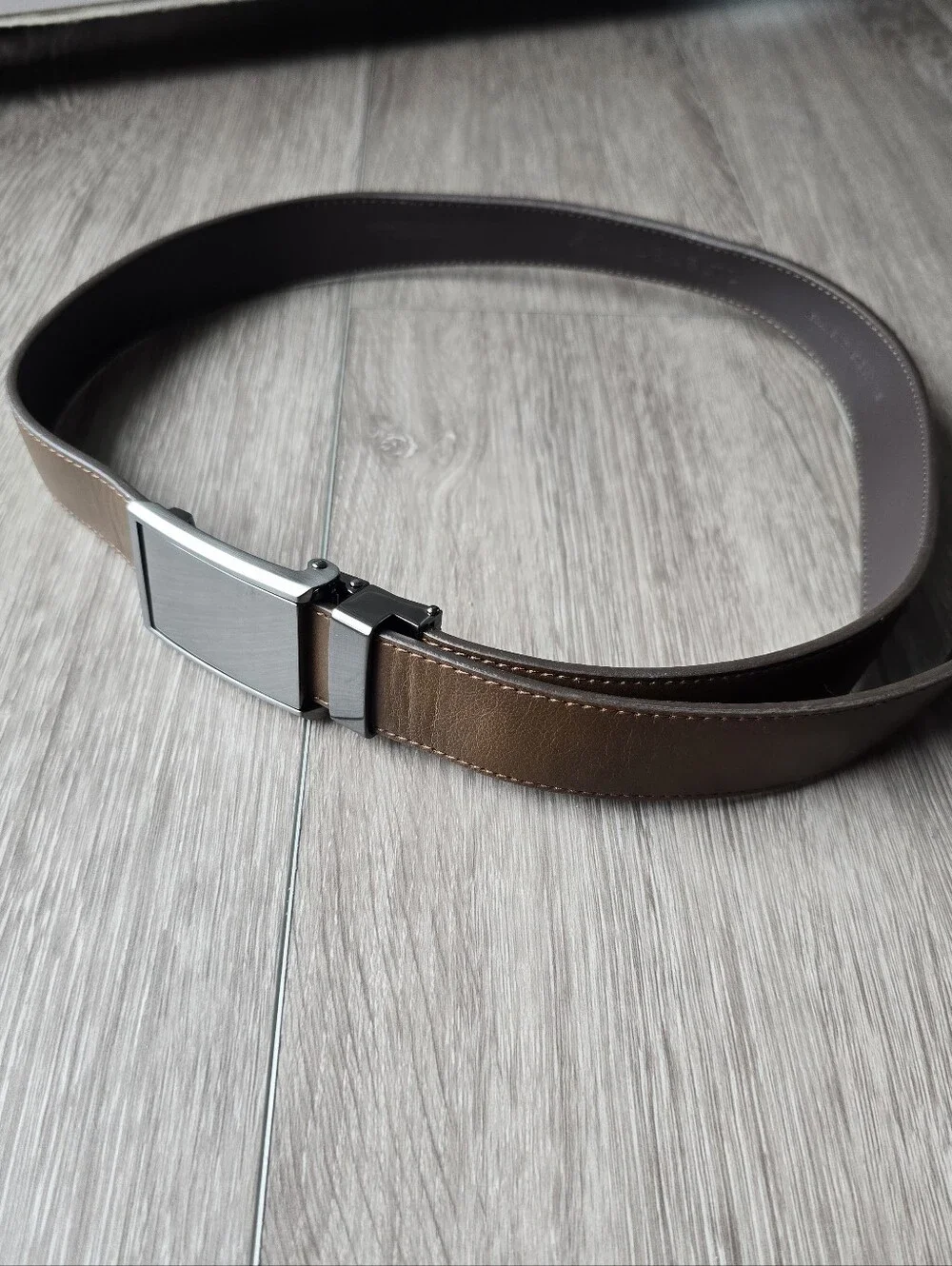 SlideBelts Brown Leather Ratchet Belt Adjustable No Hole Gunmetal Buckle Men's
